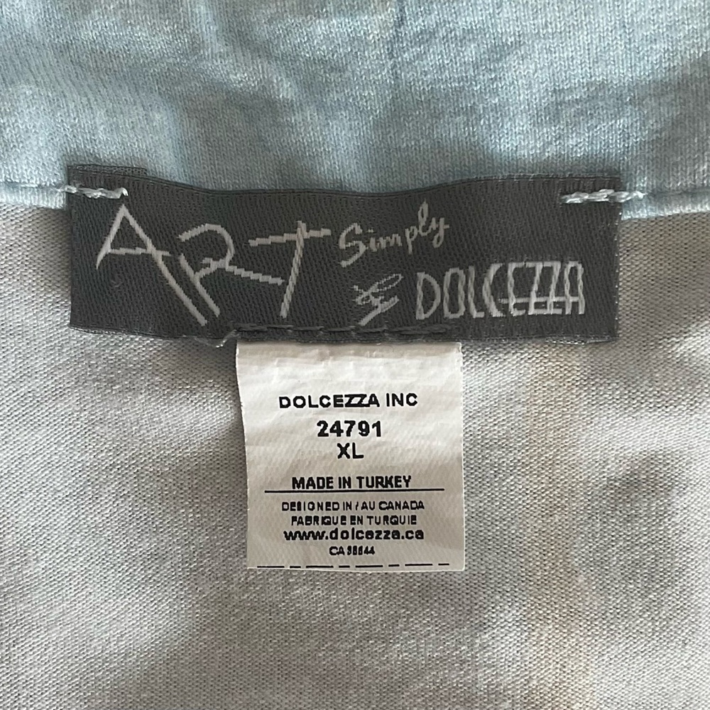 Simply Art by Dolcezza Top - Picture 3 of 5